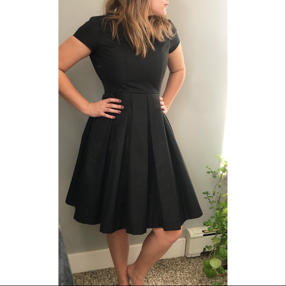 DE Collection Shimmery Dress